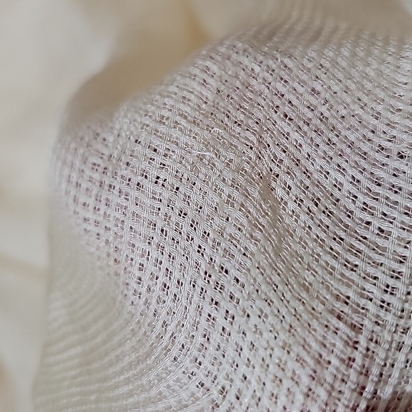 Fendi Cream waffle knit silk top with side ruffle 40 brand runs small - Picture 15 of 16